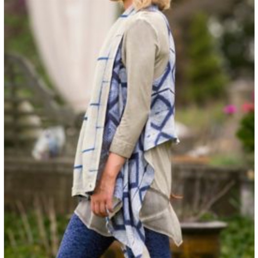 New Soft Surroundings indigo desert gauze linen vest reversible - Picture 2 of 7
